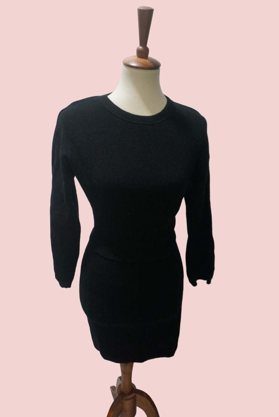 Women's Black Long Sleeve Knit Bodycon Mini Sweater skirt set